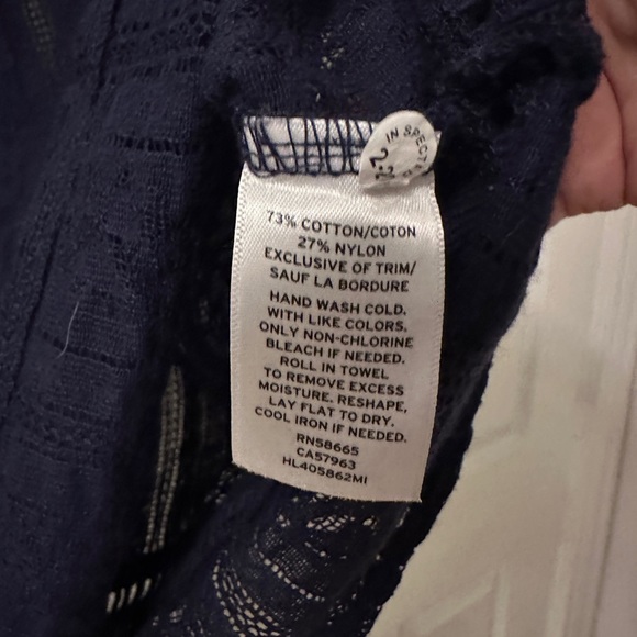 Hinge navy blouse - Picture 5 of 6